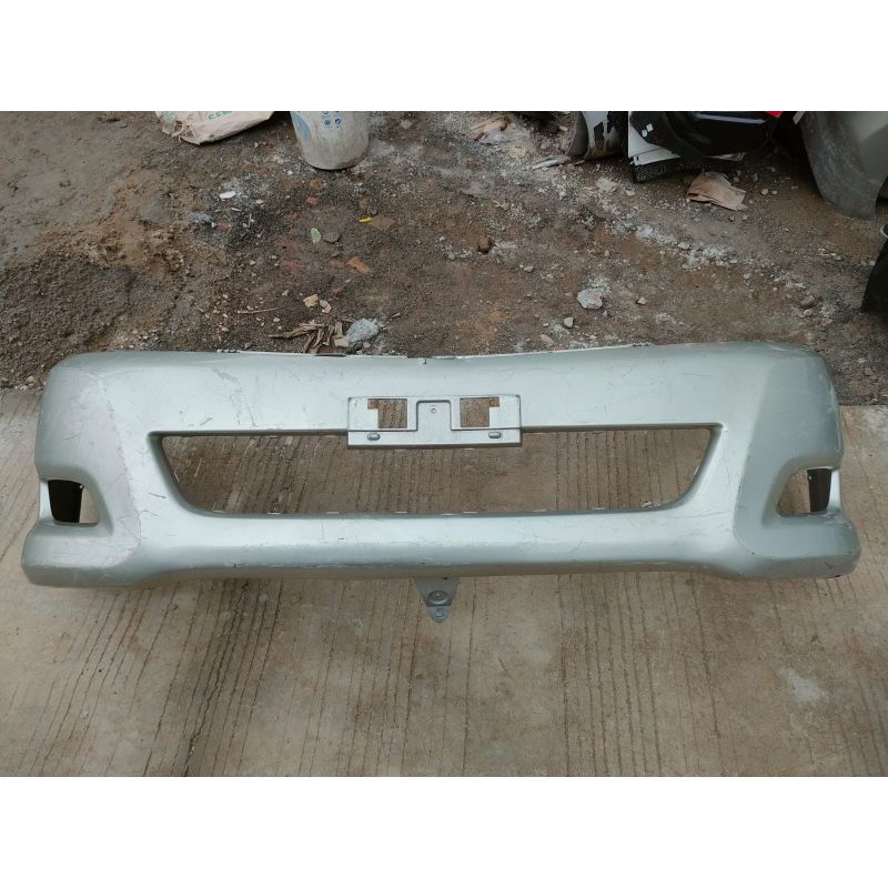 Bemper depan innova 2010