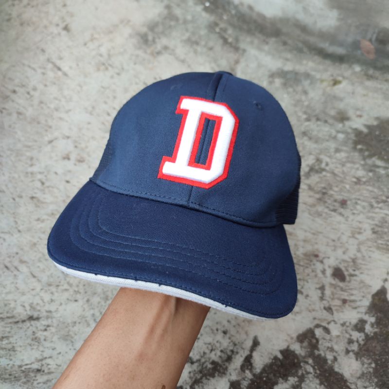 Topi simple cap  baseball inisial D topi jaring  / not MLB