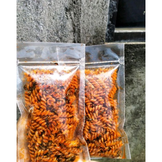 

makaroni pedas daun jeruk pouch