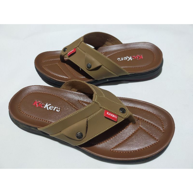 0SANDAL PRIA KULIT KICKERS TERBARU SIZE 38-43(BAYAR DITEMPAT)