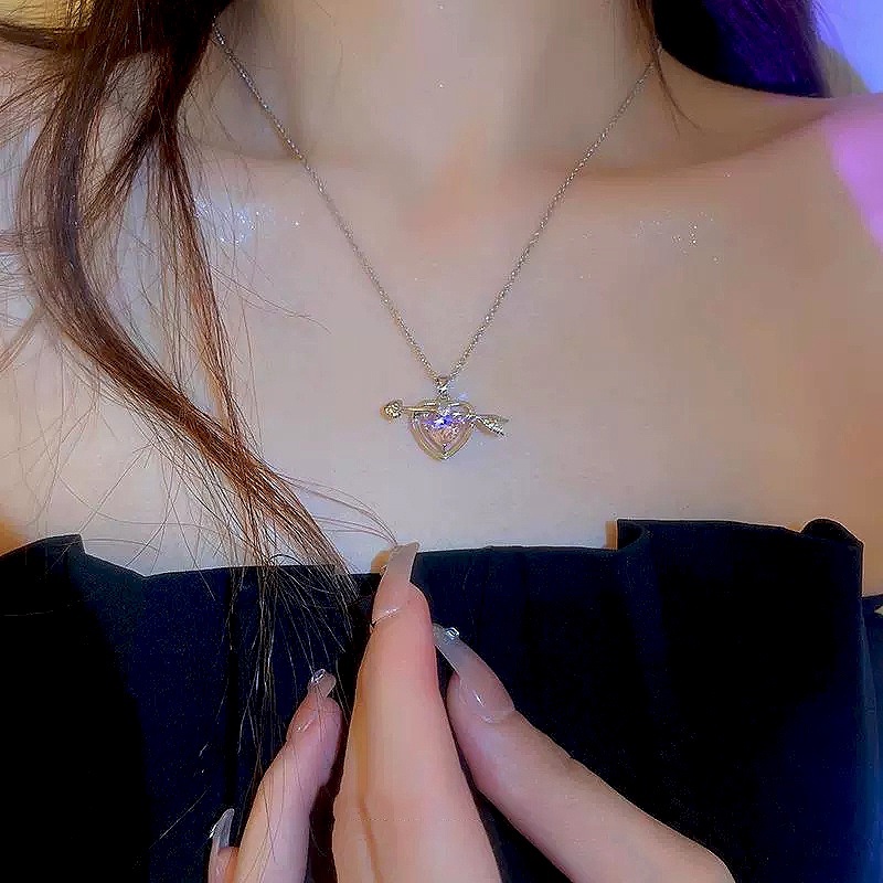 Cupid's Arrow Pink Berlian Hati Liontin Kalung Cahaya Mewah Cinta Batu Permata Kalung Hadiah Hari Valentine Wanita Perhiasan