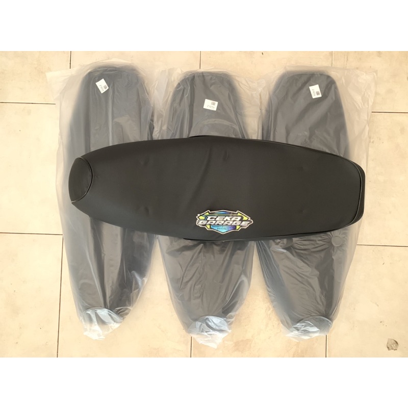 Jok 125z / tempat duduk 125z /jok 125zr jok motor yamaha 125z 125zr-jok yamaha 125z 125zr