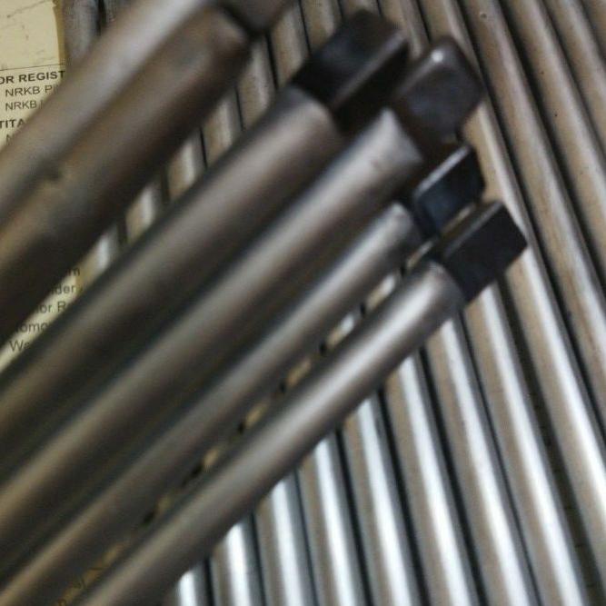 

Banyak Peminat Pensil Gesek Pinsil Bostel Pencil Cek Fisik Nomor Sasis Rangka Mesin Kendaraan Moto Mobil di Samsat,,,