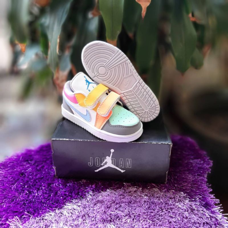 Sepatu Sneakers Anak Laki Laki &amp; perempuan Import Terbaru