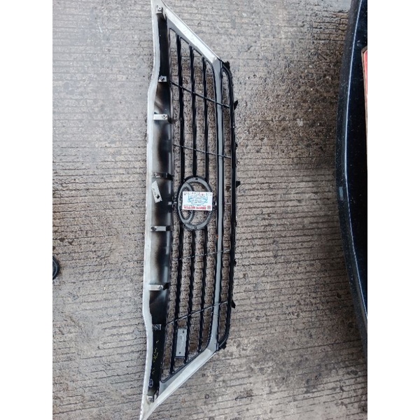 Grill toyota fortuner trd 2015