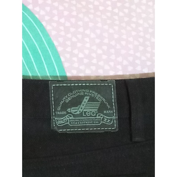 LEA jeans permanent press (second)