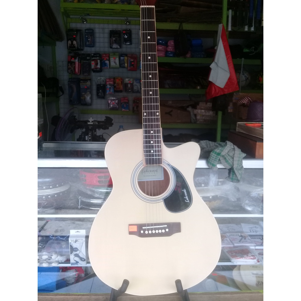 GITAR LAKEWOOD JOMBO AKUSTIK CUSTOM ASLI PENGRAJIN KOTA KLATEN |  SUDAH TANAM BESI KUAT AWET MERDU |  GUITAR ACUSTIC FREE BONUS TAS SENAR PICK TEMPAT PICK | FREE PACKING | MELBOURNE, AUSTRALIA | TERBAIK TERMURAH TERLARIS SE KALIMANTAN