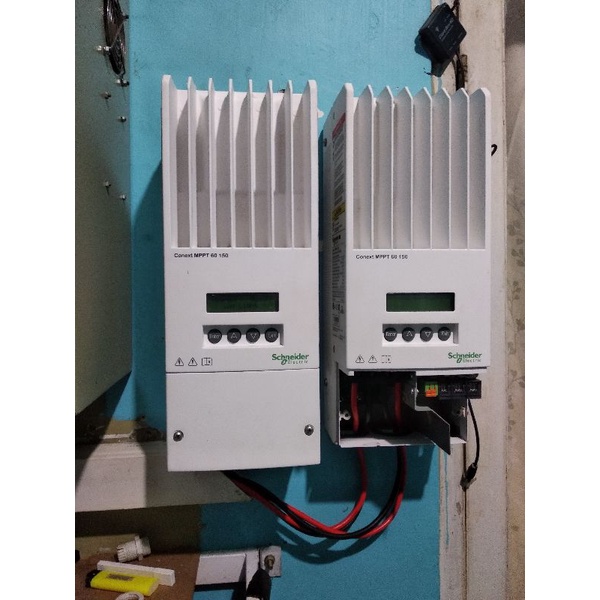 MPPT SCHNEIDER 60A Solar charger