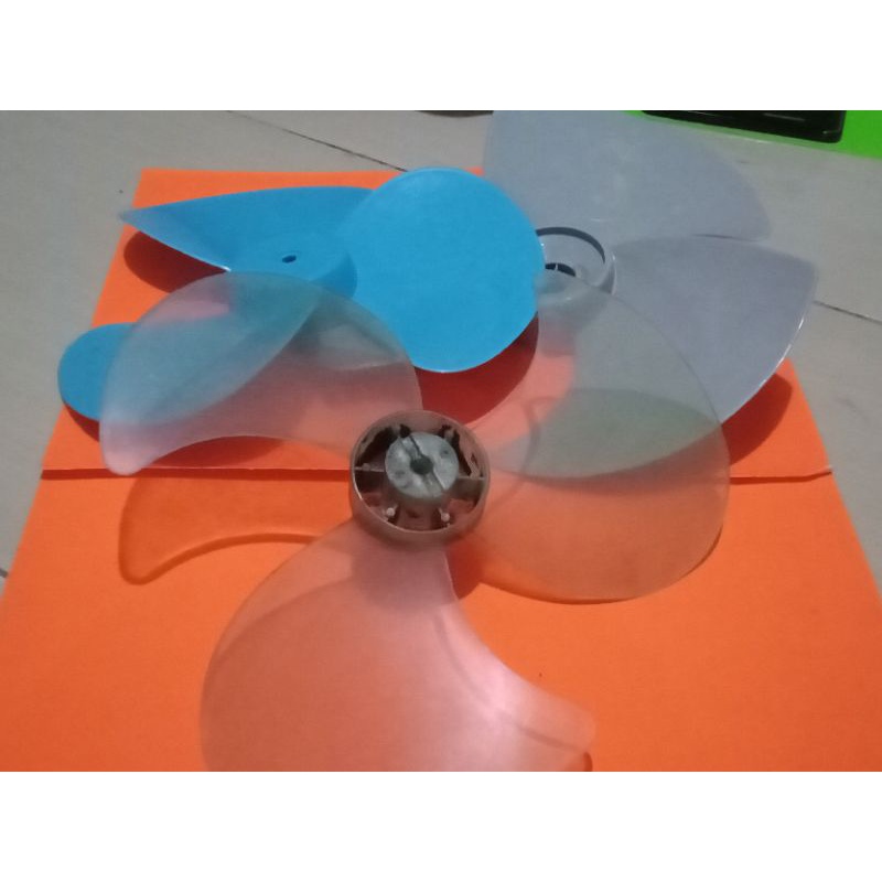 baling baling kipas cosmos sedang