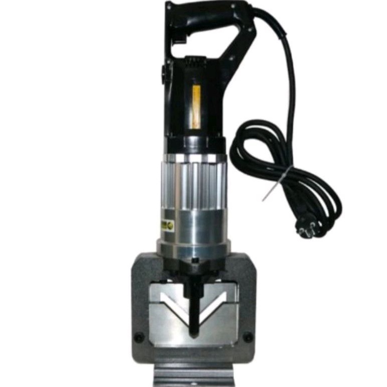 Mesin Pemotong Besi Siku Hidrolik / Hydraulic Steel Cutting Machine