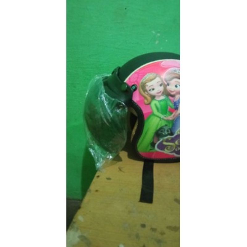 HELM ANAK KARAKTER USIA 5-12 TAHUN SEKAT HITAM. HELM BOGO ANAK. HELM KECIL