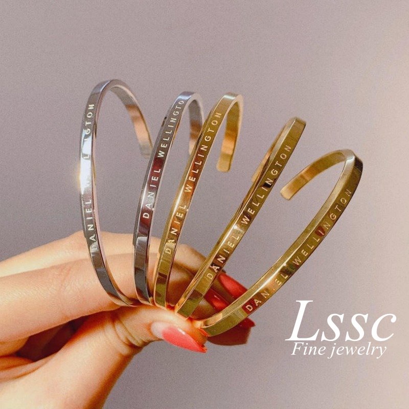 Gelang Titanium Wanita Anti Karat Emas 18K Huruf Bangle Couple Pasangan Perhiasan Fashion Korea