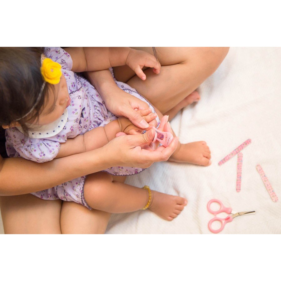 Nuby Groom Set Clip Scissors / Gunting Kuku Bayi