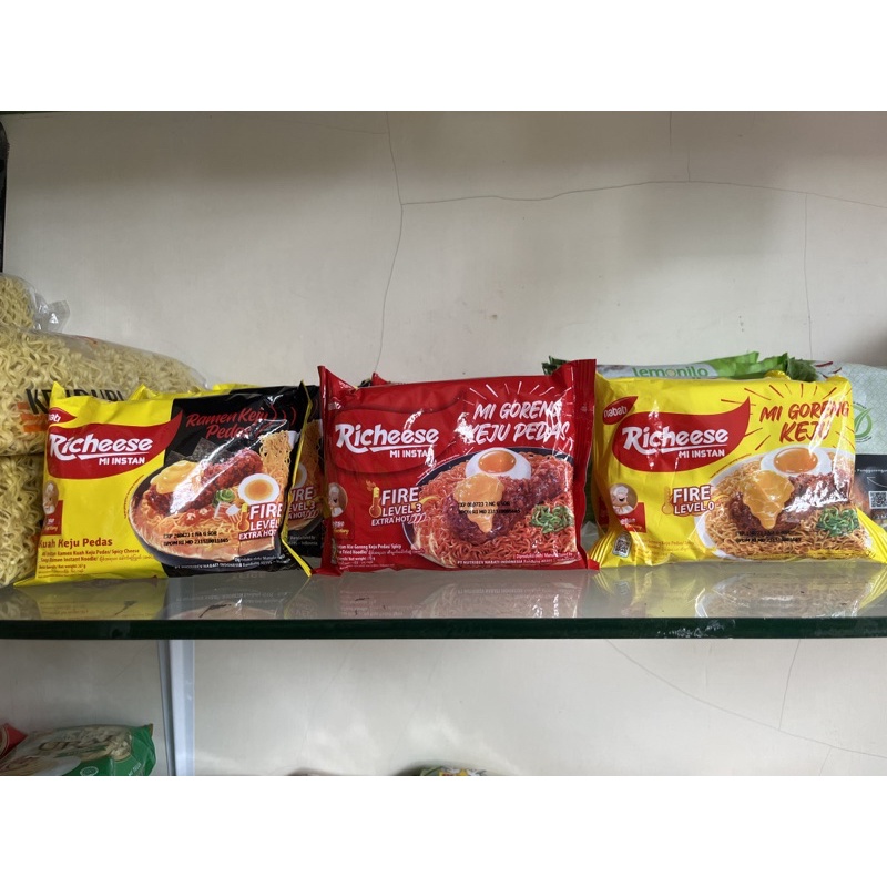 

mie richeese