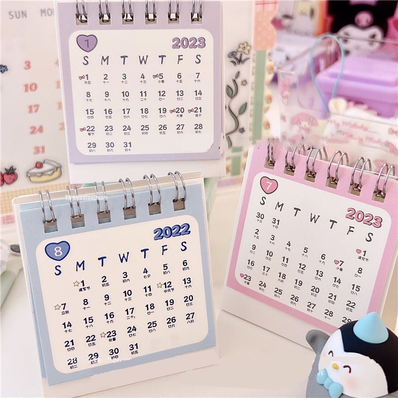 Sanrios My Melody Kuromi Cinnamoroll Desktop Kalender Meja Mini/Kartun Kawaii Rekor Siswa Kalender Tahun Baru2023