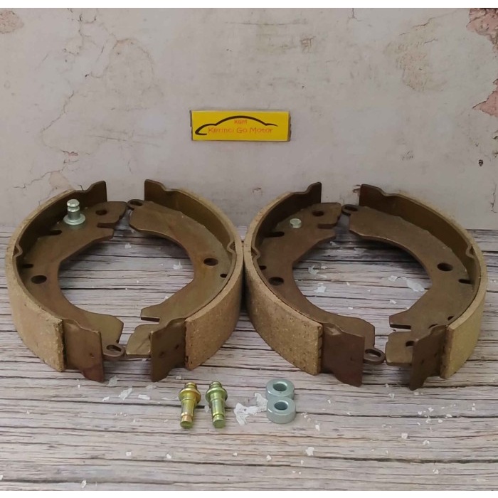 BRAKE SHOE KAMPAS REM BELAKANG LANCER SL 1985-1988 KGW K-670