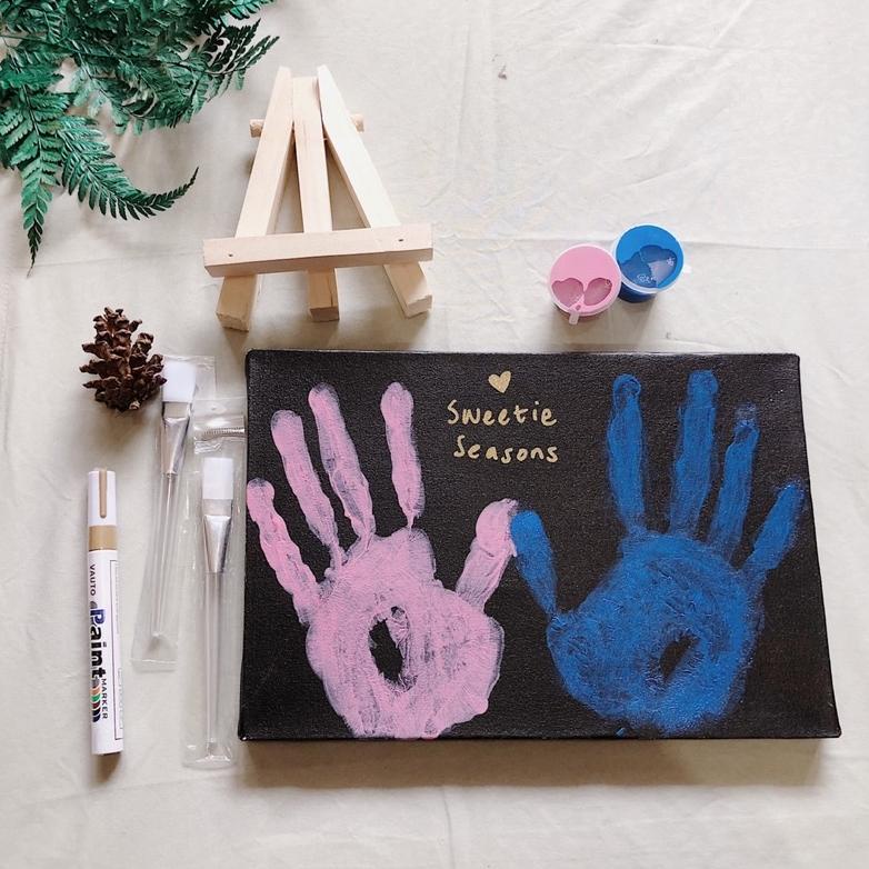 

[TERMASUK EASEL] DIY HANDPRINT PAINTING KIT CANVAS HITAM BY SWEETIE SEASONS | CANVAS LUKIS SET | EASEL LUKISAN TERLARISS...,,,,,