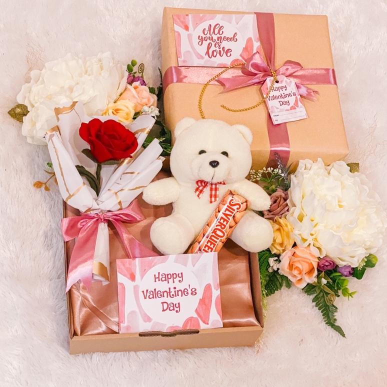 

☟ BOX NATAL / HAMPERS ULANG TAHUN /GIFT NATAL / SOUVENIR NATAL / HAMPERS CHRISTMAS / CHRISTMAS HAMPERS / KADO CHRISTMAS / CHRISTMAS GIFT / PARCEL NATAL / NATAL HADIAH / NATAL KADO / NATAL SOUVENIR / NATAL GIFT / KADO PERNIKAHAN / HAMPERS HARI IBU ₭