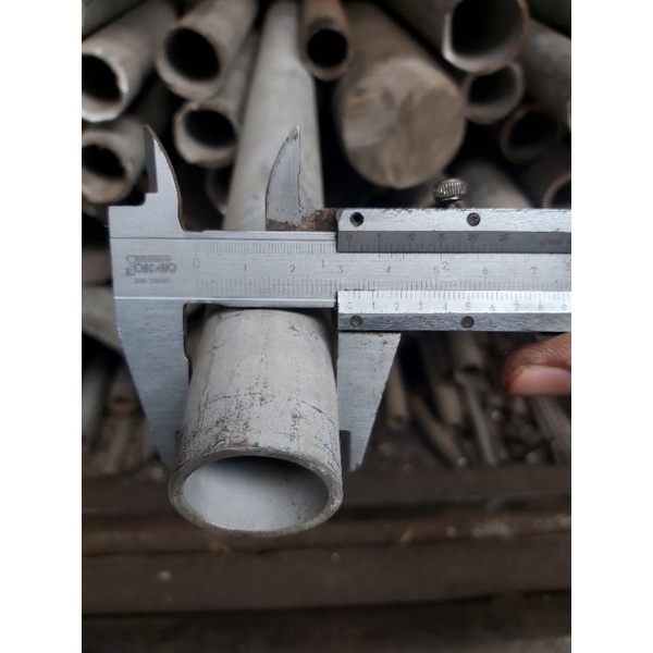 pipa monel seamless od 32mm x3mmx50cm