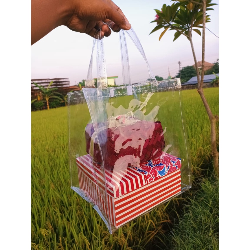 

P25xL22xT28 Tas Hajatan Mika Bening Transparan