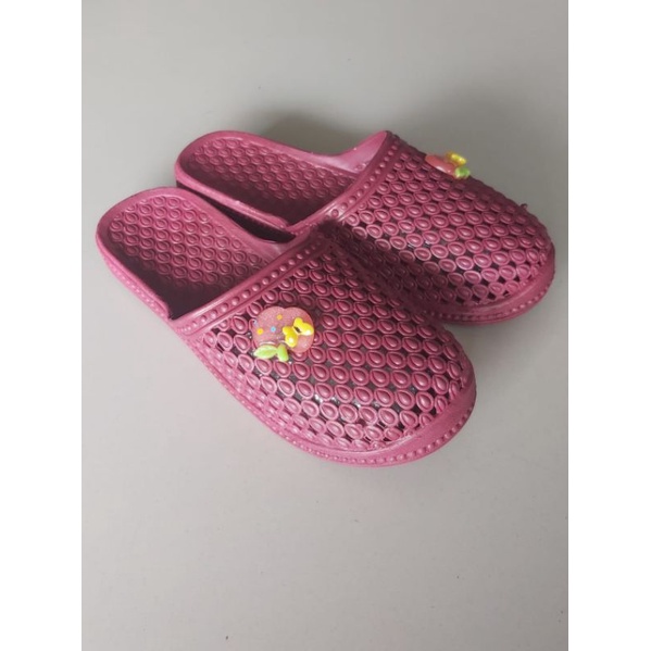 Sandal Sepatu Wanita Q-7 Anti Selip Empuk Sepatu Sandal Flip Flops