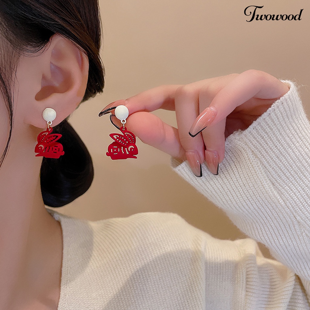 Twowood 1pasang Anting Menjuntai Kelinci Dekorasi Karakter Cina Romantis Menguntungkan Mutiara Imitasi Hiasan Telinga Vintage Cina Merah Cutting Paper Rabbit Earrings Aksesoris Pakaian