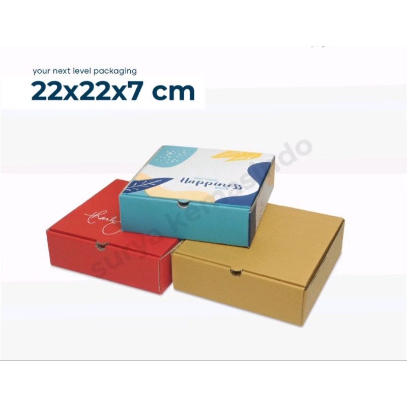 

Box UK.22x22x7cm/Box Hampers/Kotak kado/Gift Box/Box Hampers Idul Fitri
