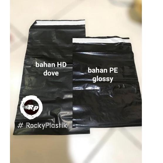 

Update Gembira Plastik Polymailer HD 25x35 isi ( 100pcs )