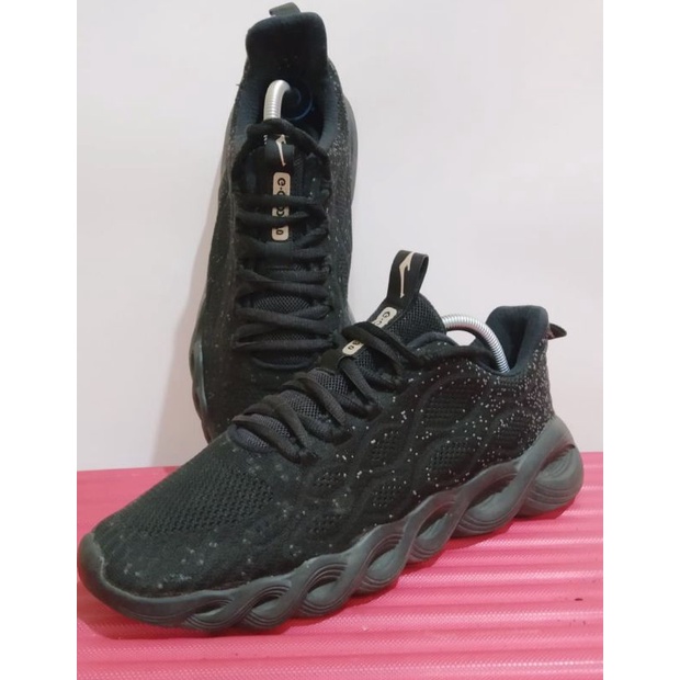 Erkhe Sepatu Seken Hitam Good Conditions Second Brand/Second Shoes Original Pria~