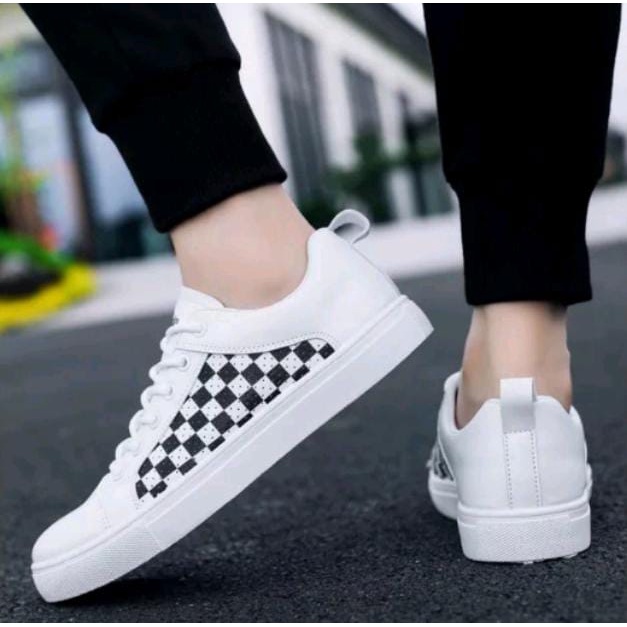 Sepatu sneakers kotak catur seri 179 Sepatu sneaker pria dan wanita model terbaru spatu cowok keren sepatu sneakers pria casual trendy styleSepatu Wanita Sepatu Sneakers Laki-Laki  Sepatu Sneakers Wanita Sepatu Kets putih