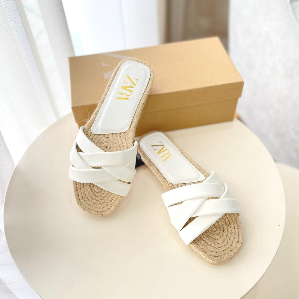 SANDAL WANITA ZS-3809 FLAT WHITE