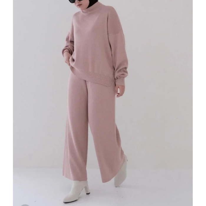 PRELOVED Esme set by hijabnueta (dusty pink)