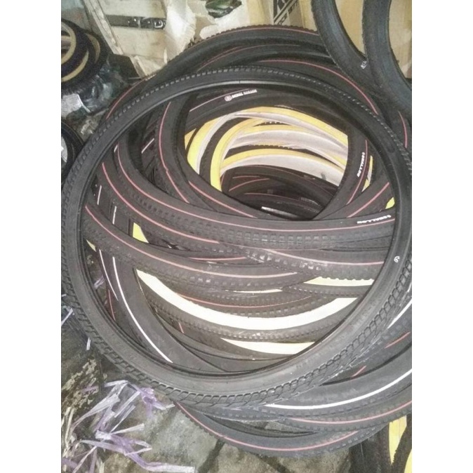 26 X 175 Ban Luar Sepeda Genio , 1.75 Hitam Polos