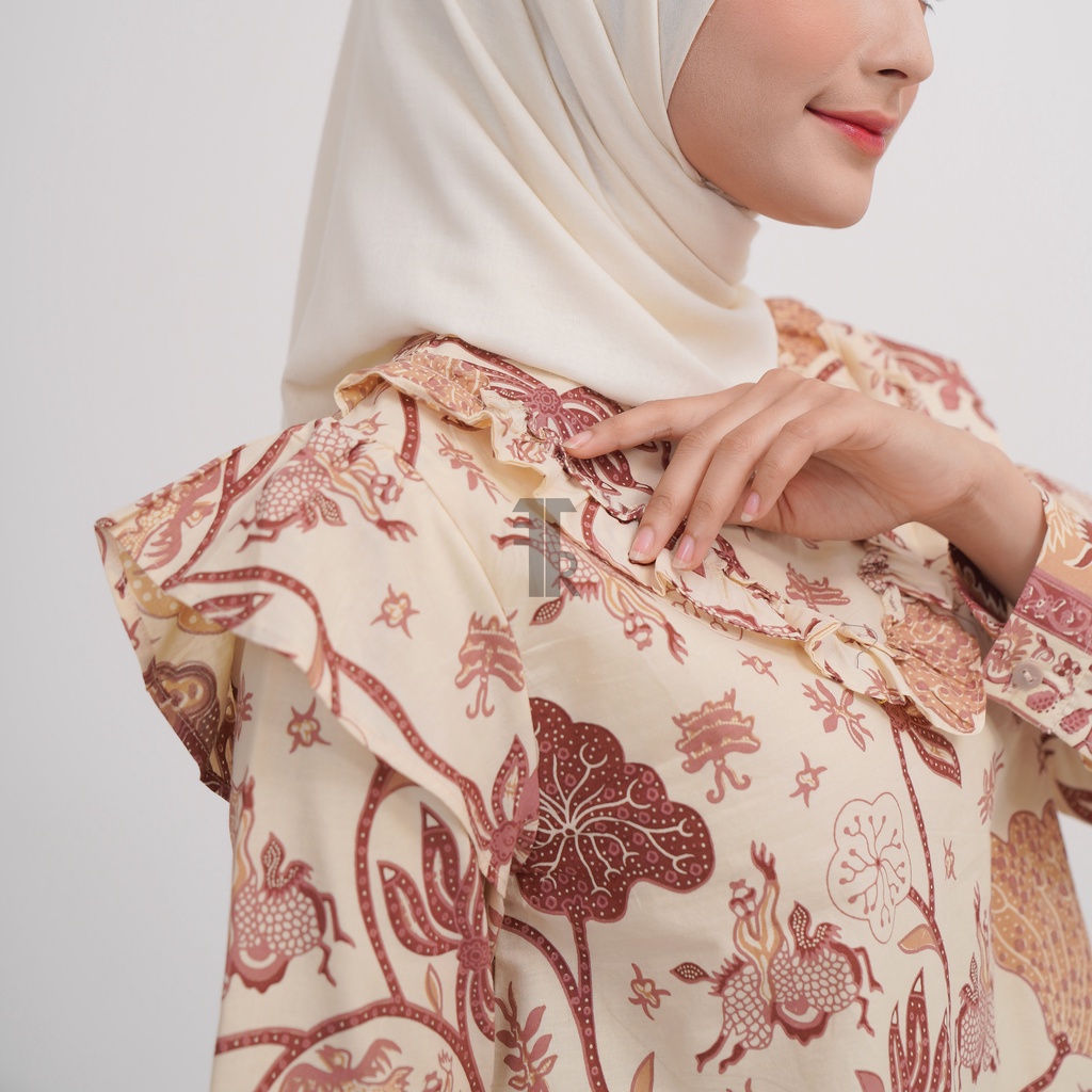 FITTINGROOM11 Batik - Haya Blouse Bunga