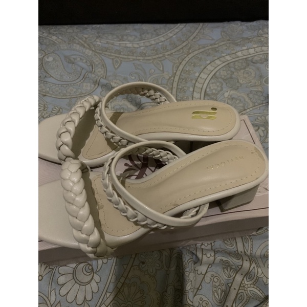 local.id heylocal heels original