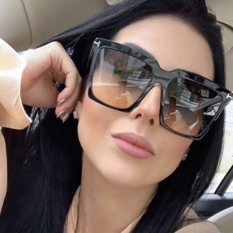 (YUZHU) Ins Fashion T-shaped Oversized Frame Square Sunglasses New Fashion Gradient Shade Sunglasses Women