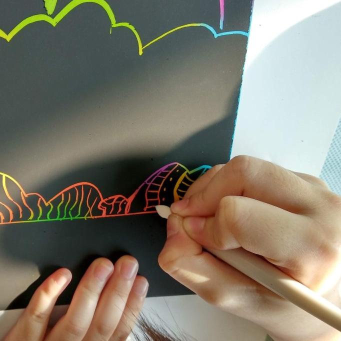 

Scratch Art Paper Pen - Pen Kertas Kaligrafi Pelangi