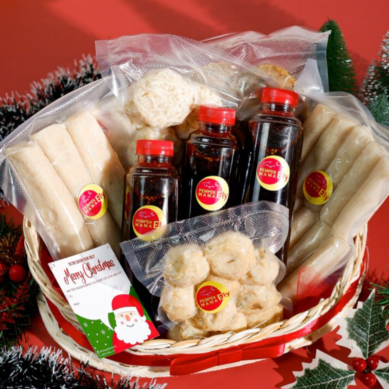 

Hampers Natal Parsel Hadiah Kado Christmas Pempek Enak Asli Tenggiri