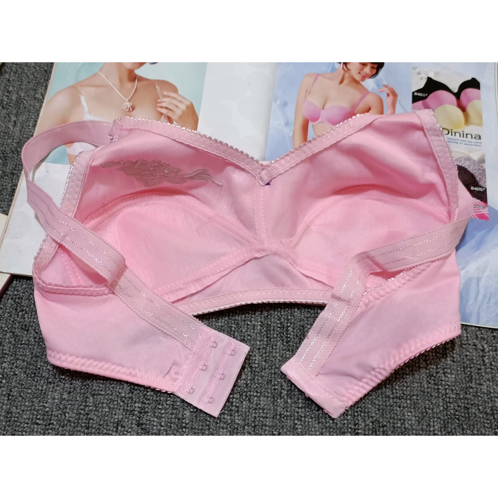 BRA / BH WANITA 230# SIZE 42-52 TIDAK ADA KAWAT, TANPA BUSA