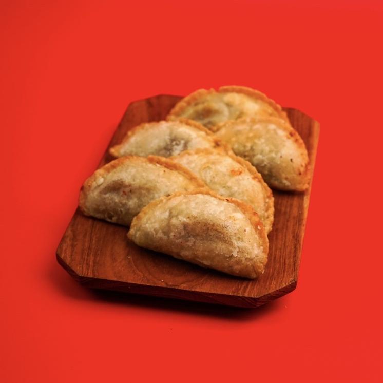 

✨MEGA ⚡ALE✨ Nyinyireng / Cicil Cireng Cilik Isi Ayam Mercon Smoke Beef Fish Roll Frozen Food Cemilan Pedas