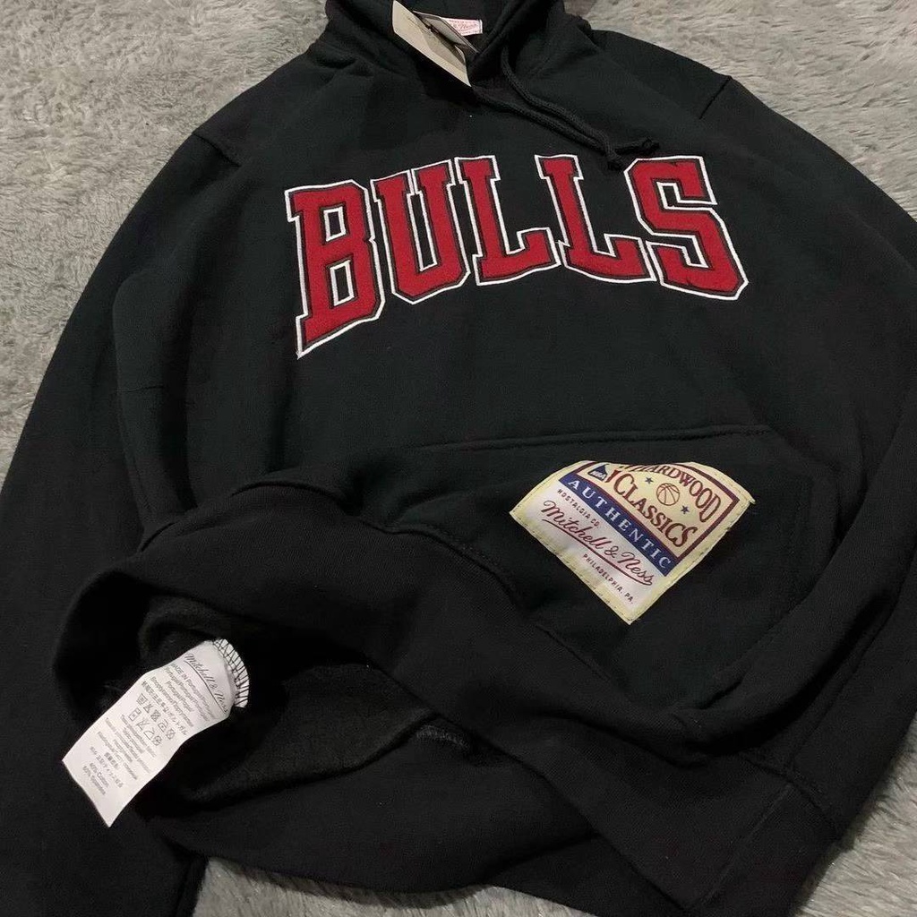 SWEATER HODIE PRIA JAKET SWEATER CHICAGO BULLS FULLTAG&amp;LABEL - JAKET SWEATER HOODIE BULLS - FONT RED HITAM BOARDIR CLASIC MIRROR