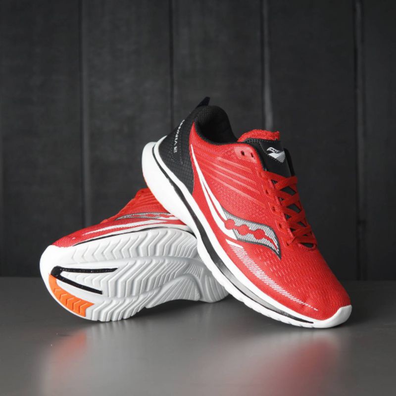 Sepatu Running Saucony Kinvara 12 Sepatu Olahraga Pria Sepatu Saucony