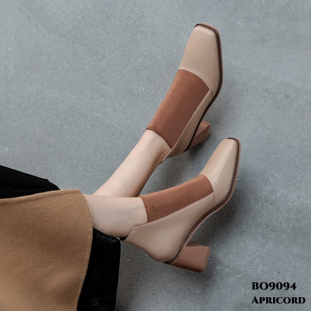 WYN SEPATU BOOTS FLAT FASHION KOREA MODEL CASUAL &amp; ANTI SLIP BO9094