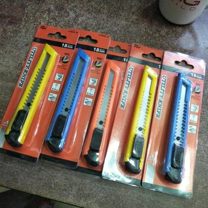 

Cutter besar / Pisau kater / Utility knife bangunjay444 Diminati Banget