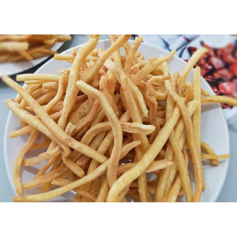 

kue bawang renyah & gurih 1kg