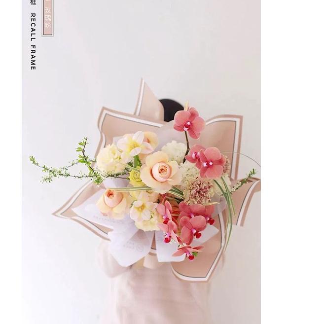

Paling Laris Kerta Bunga/Frame Color Opp/Wrapping paper/Kertas Pembungkus$