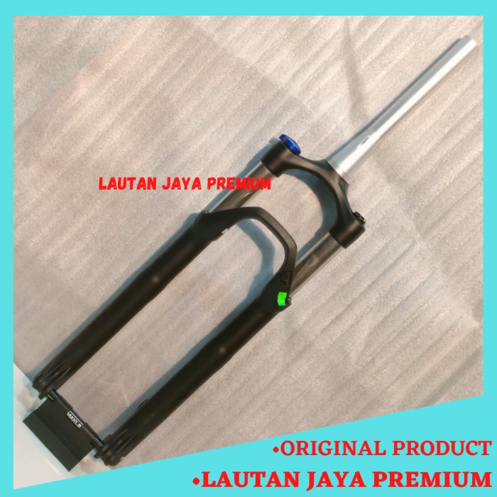 FORK ROCKSHOX RECON SILVER RL 27,5 SOLO AIR BOOST TA 15X110 TRAVEL 100