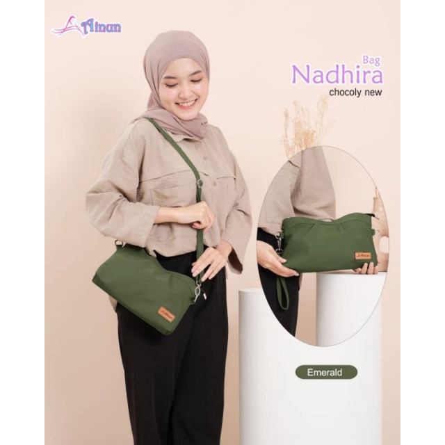 TAS SELEMPANG NADIRA NADHIRA BAG BY AYSILA DAN AINUN BAHAN CHOCOLY BAHAN WATERPROOF ANTI AIR