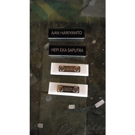 

Name tag akrilik magnet
