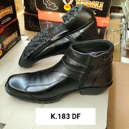 Sepatu kulit boots pria medali PDH TNI POLRI security ASN sepatu kerja formal